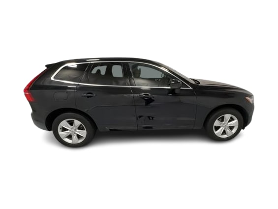 Thumbnail: 2022 Volvo XC60 - 18