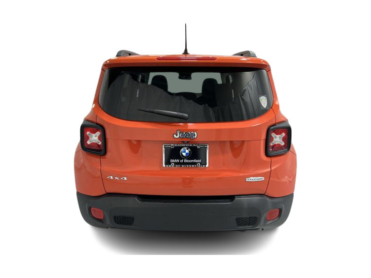 Thumbnail: 2016 Jeep Renegade - 26