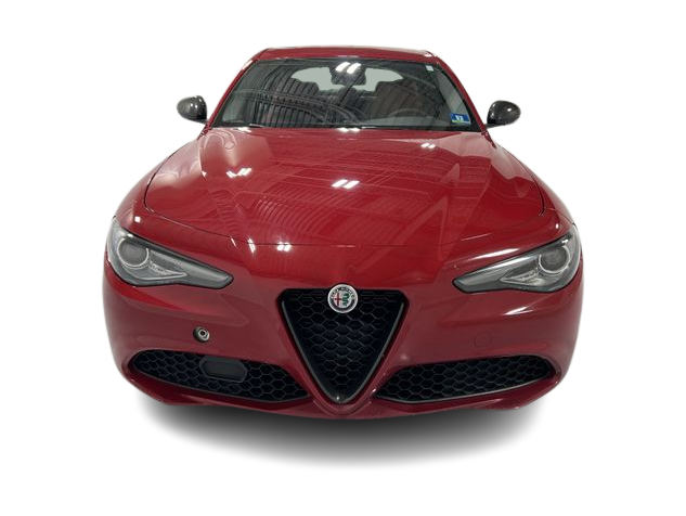 Thumbnail: 2019 Alfa Romeo Giulia - 23