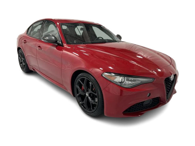 Thumbnail: 2019 Alfa Romeo Giulia - 22