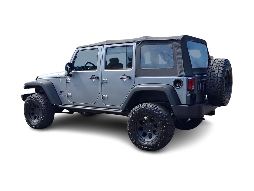 Thumbnail: 2016 Jeep Wrangler - 17