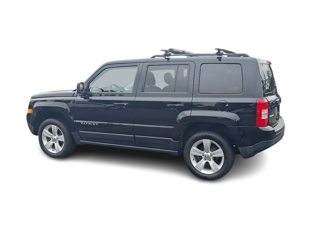 Thumbnail: 2015 Jeep Patriot - 16