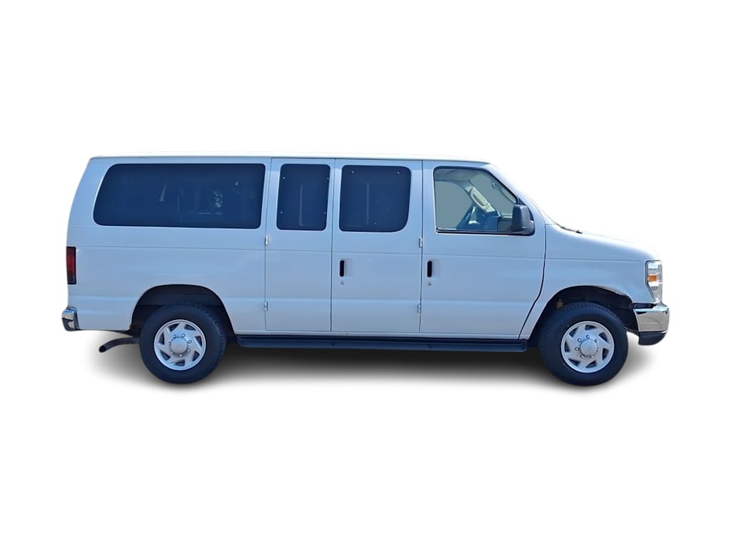 Thumbnail: 2009 Ford Econoline - 21