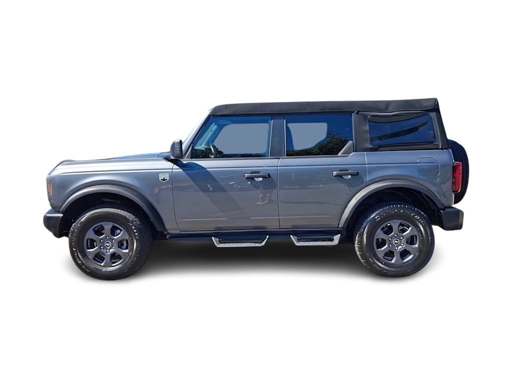 Thumbnail: 2023 Ford Bronco - 17