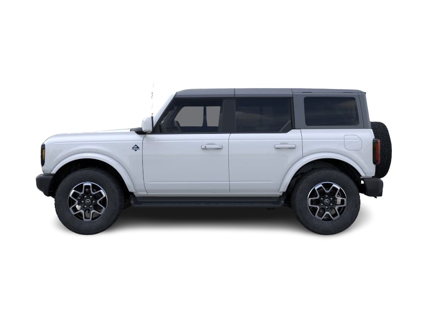 2025 Ford Bronco Outer Banks 3