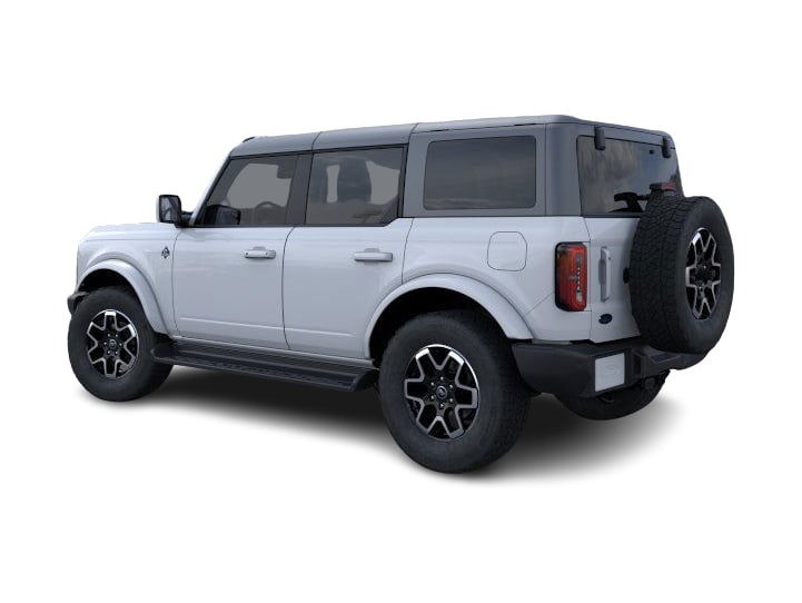 2025 Ford Bronco Outer Banks 4
