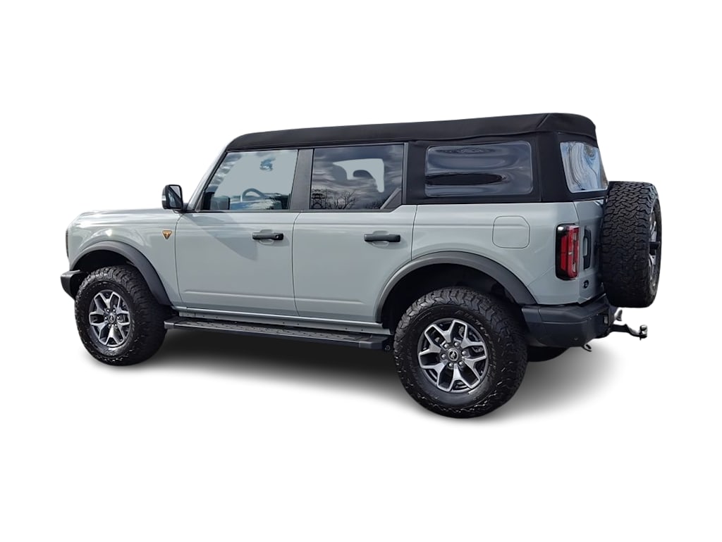 Thumbnail: 2023 Ford Bronco - 17