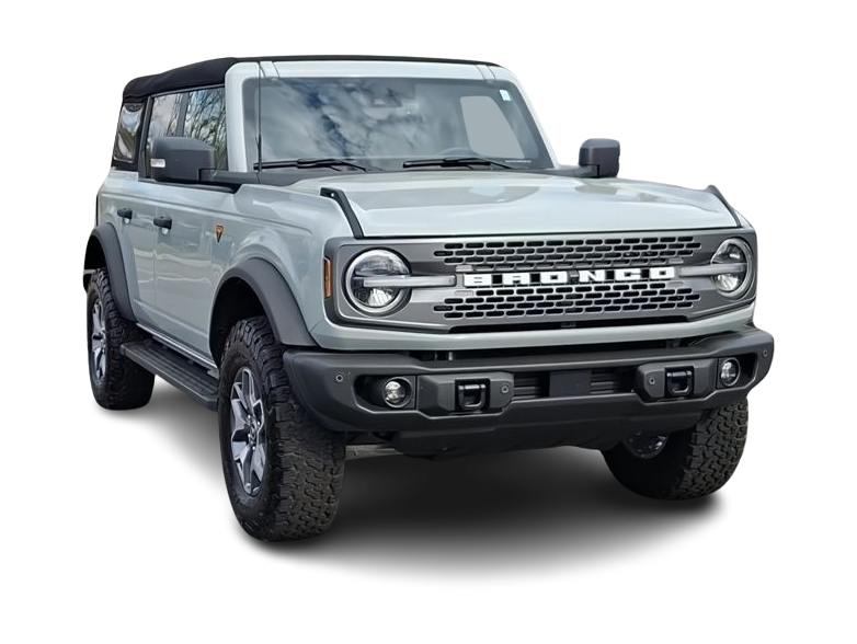 Thumbnail: 2023 Ford Bronco - 14