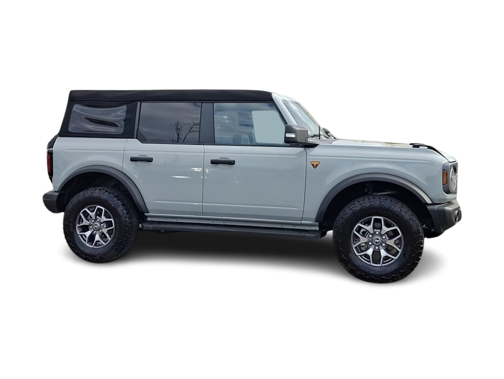 Thumbnail: 2023 Ford Bronco - 19