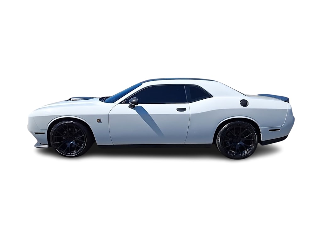 Thumbnail: 2017 Dodge Challenger - 16