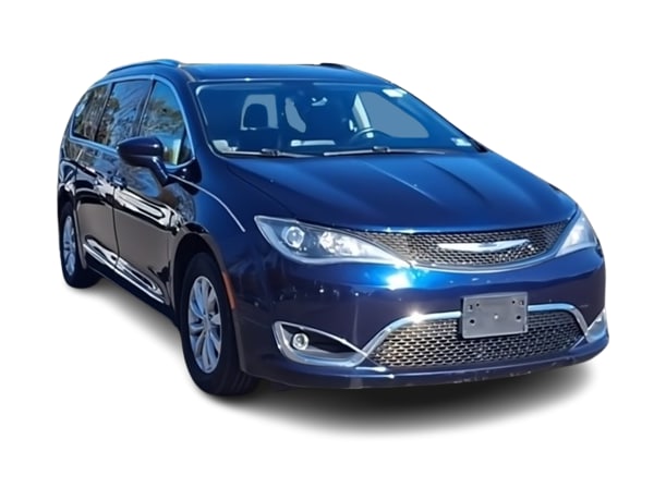 Thumbnail: 2019 Chrysler Pacifica - 16