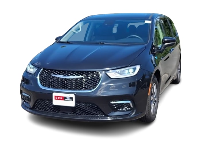 Thumbnail: 2023 Chrysler Pacifica - 4