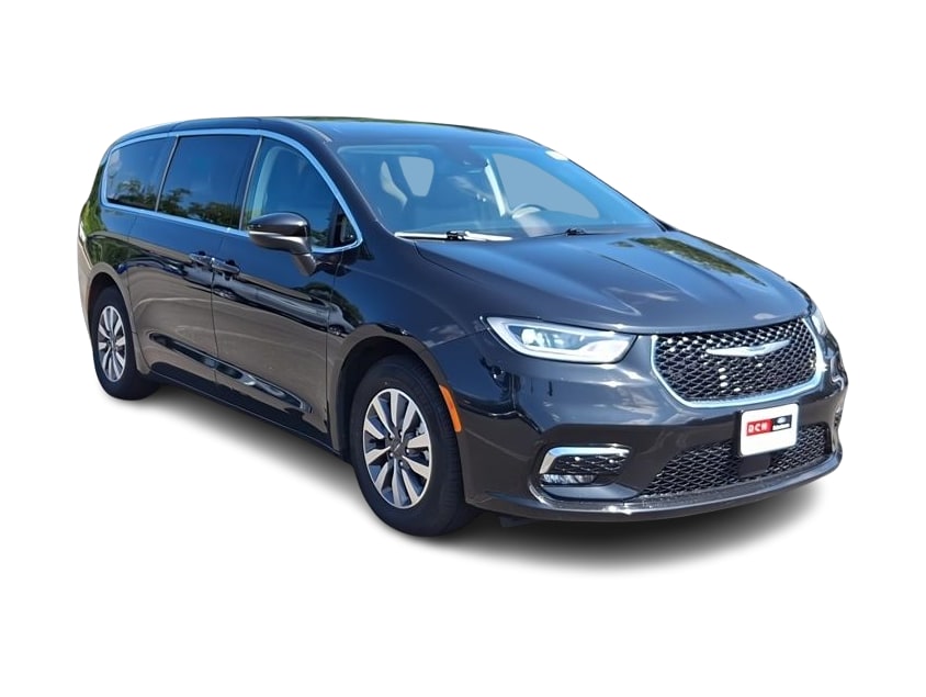 Thumbnail: 2023 Chrysler Pacifica - 15
