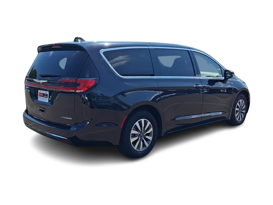 Thumbnail: 2023 Chrysler Pacifica - 19