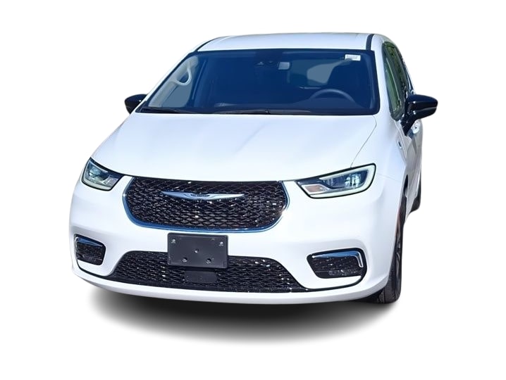 Thumbnail: 2024 Chrysler Pacifica - 4
