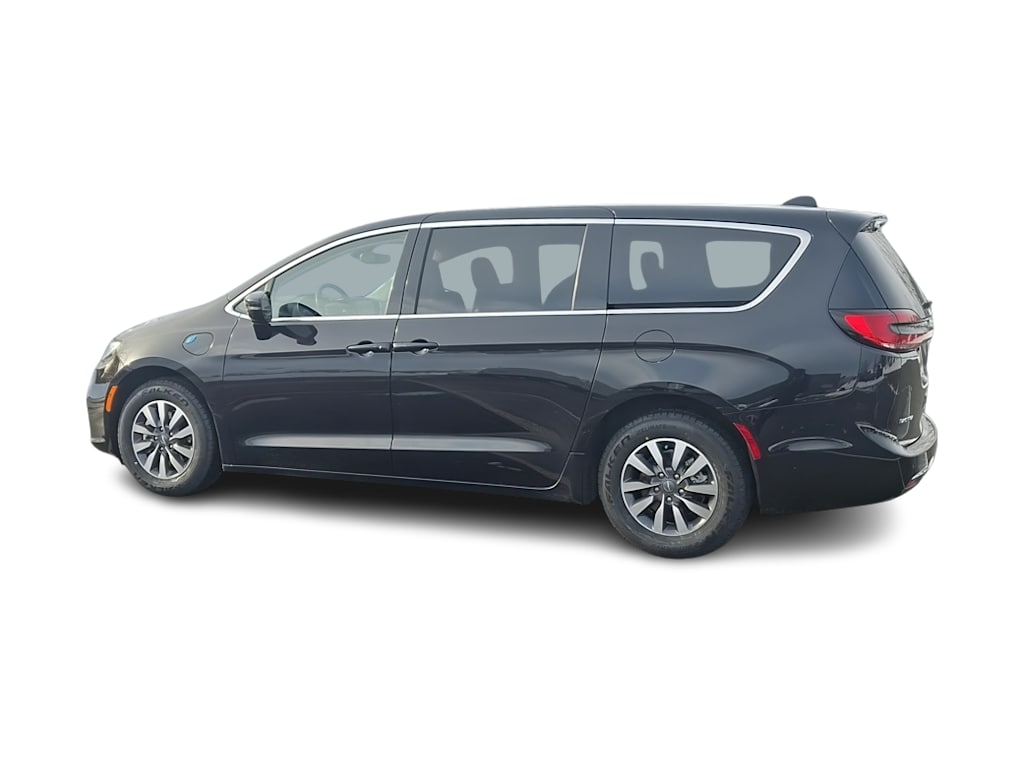 Thumbnail: 2024 Chrysler Pacifica - 18