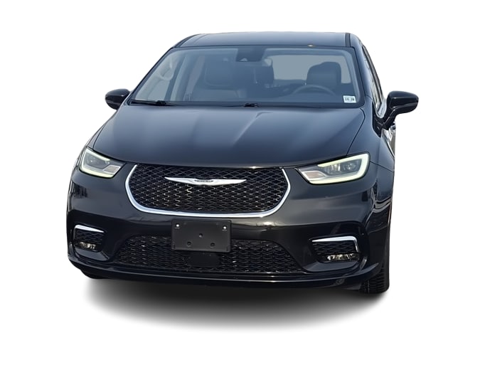 Thumbnail: 2024 Chrysler Pacifica - 4