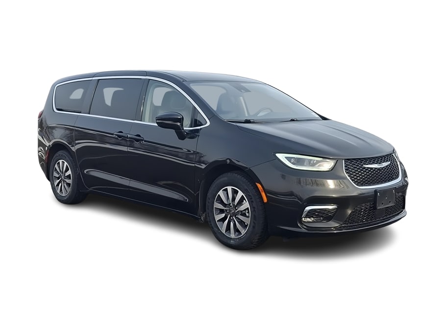 Thumbnail: 2024 Chrysler Pacifica - 16