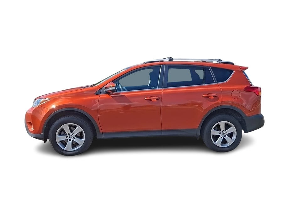 Thumbnail: 2015 Toyota RAV4 - 17