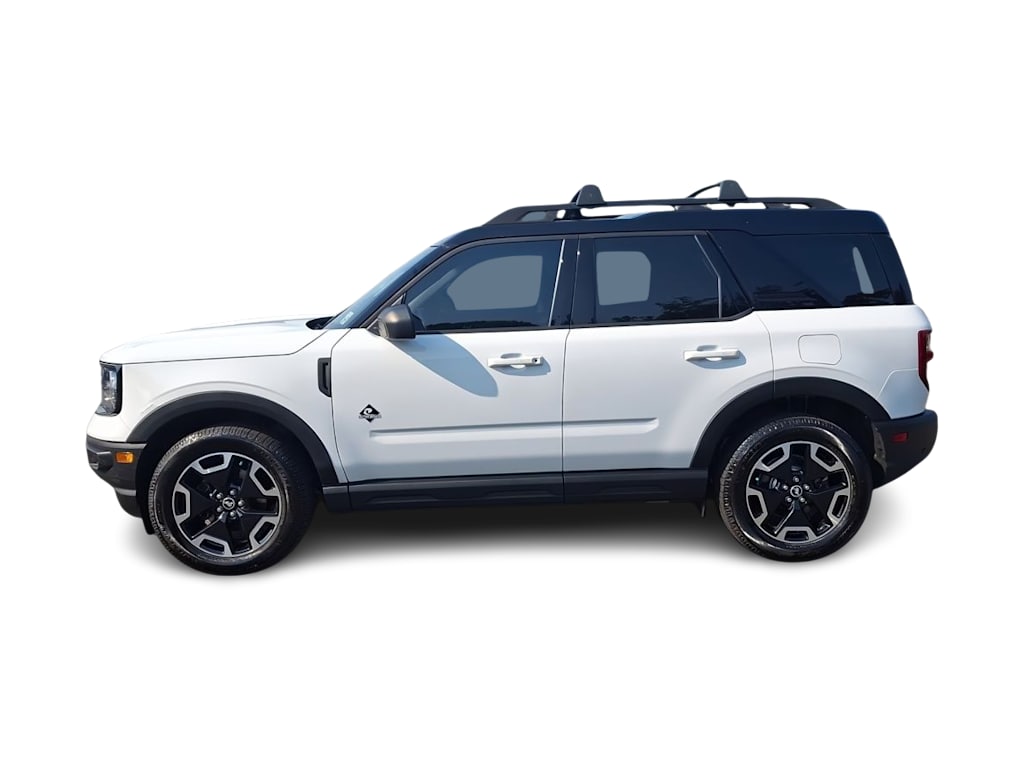Thumbnail: 2023 Ford Bronco Sport - 16