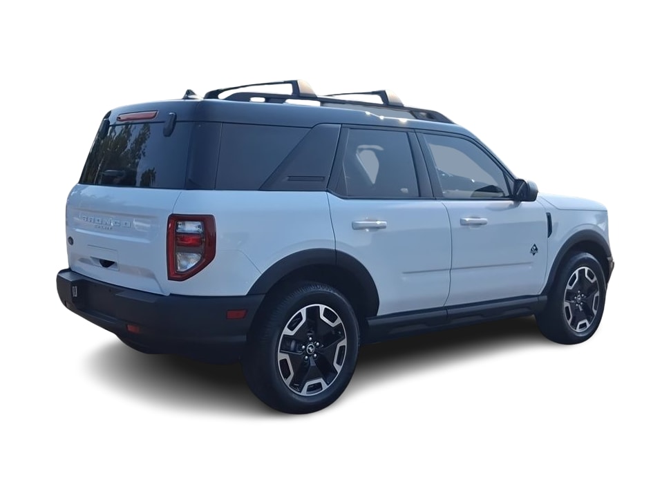 Thumbnail: 2023 Ford Bronco Sport - 18