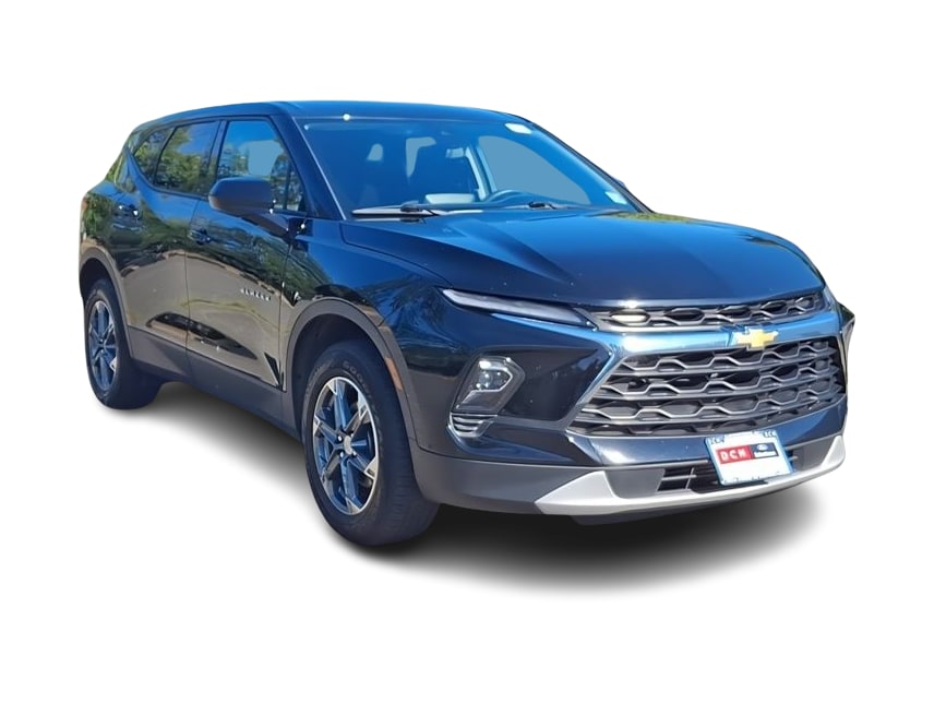Thumbnail: 2025 Chevrolet Blazer - 16