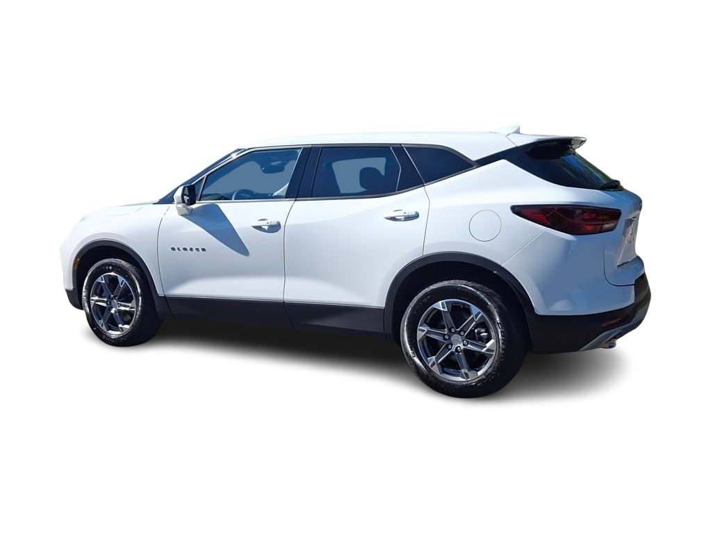 Thumbnail: 2025 Chevrolet Blazer - 17