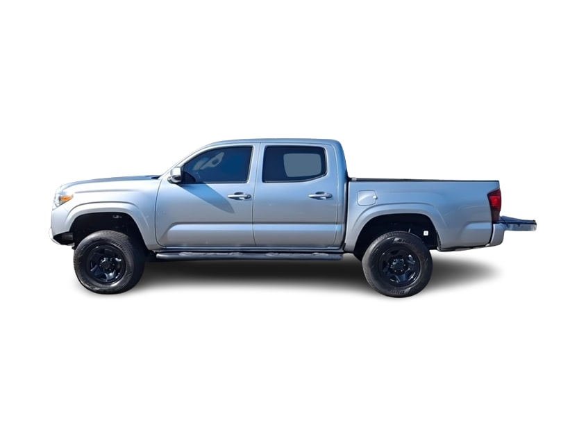Thumbnail: 2022 Toyota Tacoma - 16