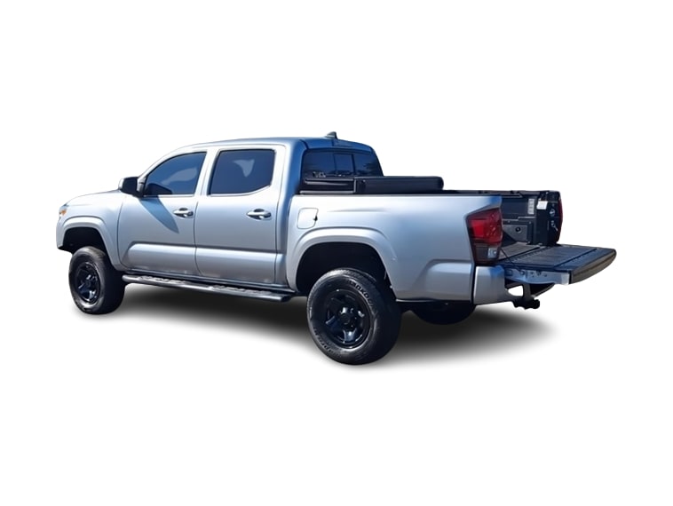 Thumbnail: 2022 Toyota Tacoma - 17