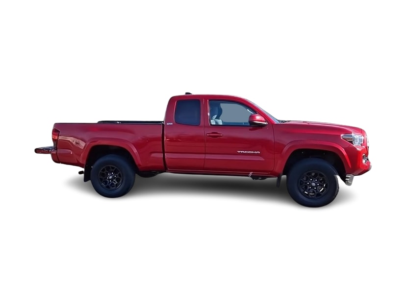 2022 Toyota Tacoma SR5 17