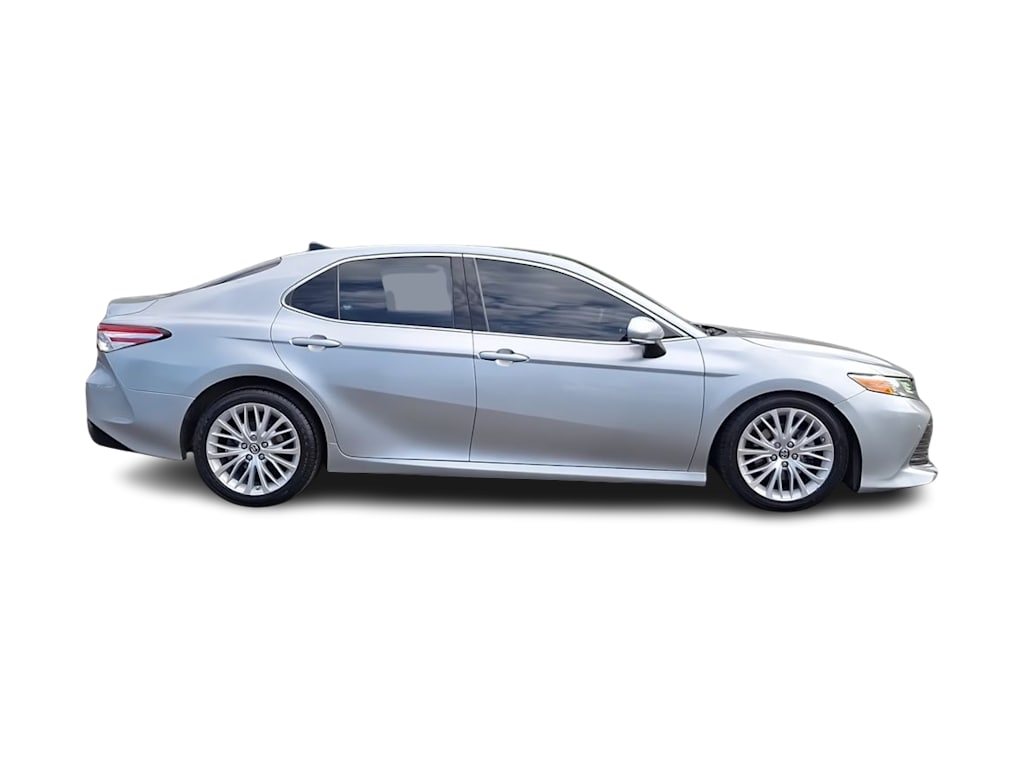 Thumbnail: 2018 Toyota Camry - 21