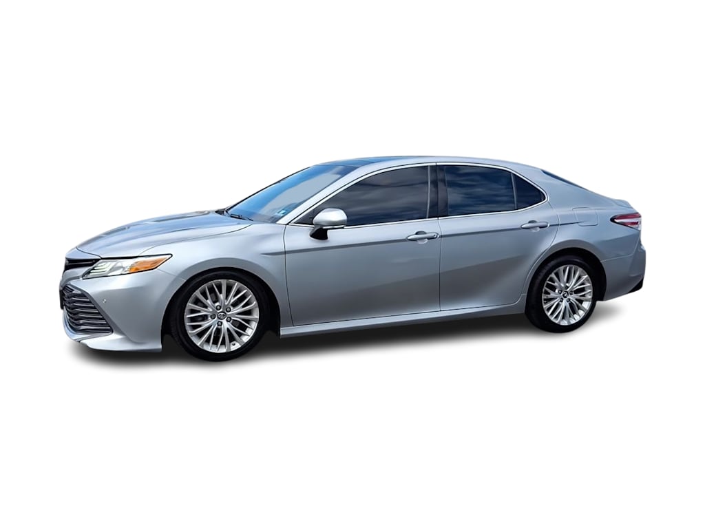 Thumbnail: 2018 Toyota Camry - 3