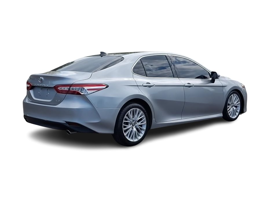 Thumbnail: 2018 Toyota Camry - 20
