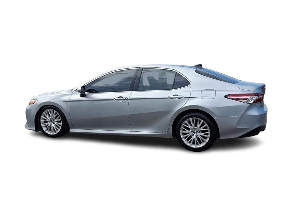 Thumbnail: 2018 Toyota Camry - 19