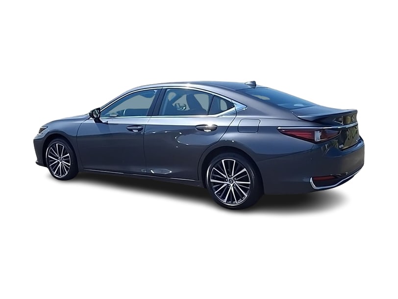 Thumbnail: 2022 Lexus ES - 4