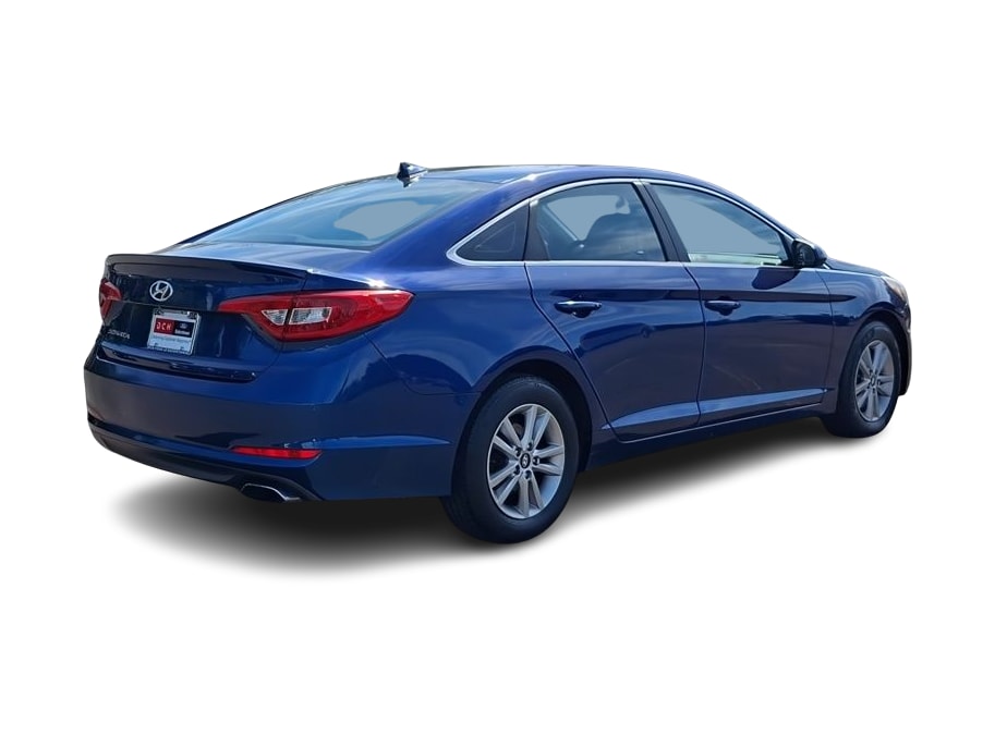 Thumbnail: 2016 Hyundai Sonata - 18