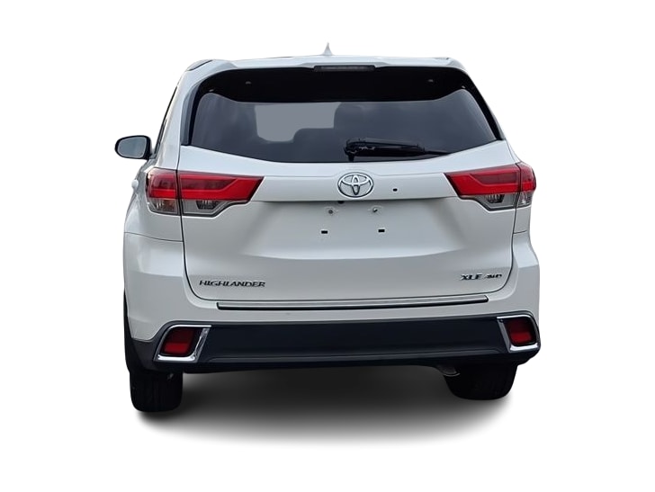 Thumbnail: 2018 Toyota Highlander - 4