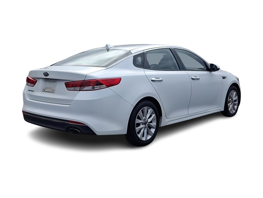 Thumbnail: 2016 Kia Optima - 20