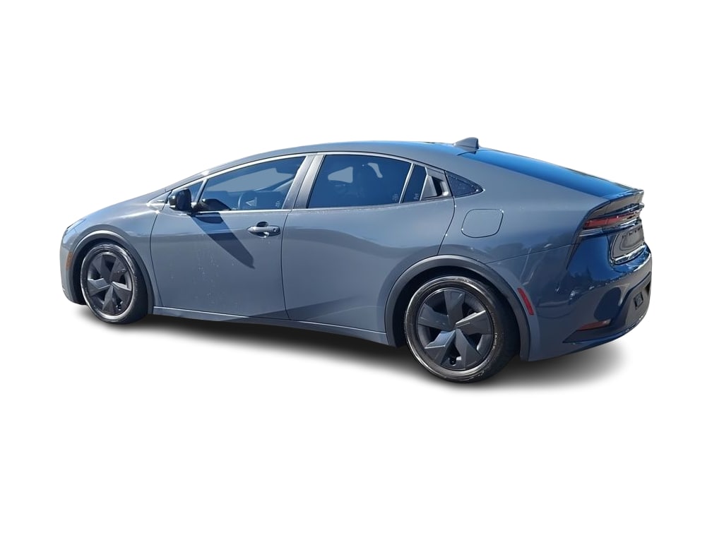 Thumbnail: 2023 Toyota Prius - 18