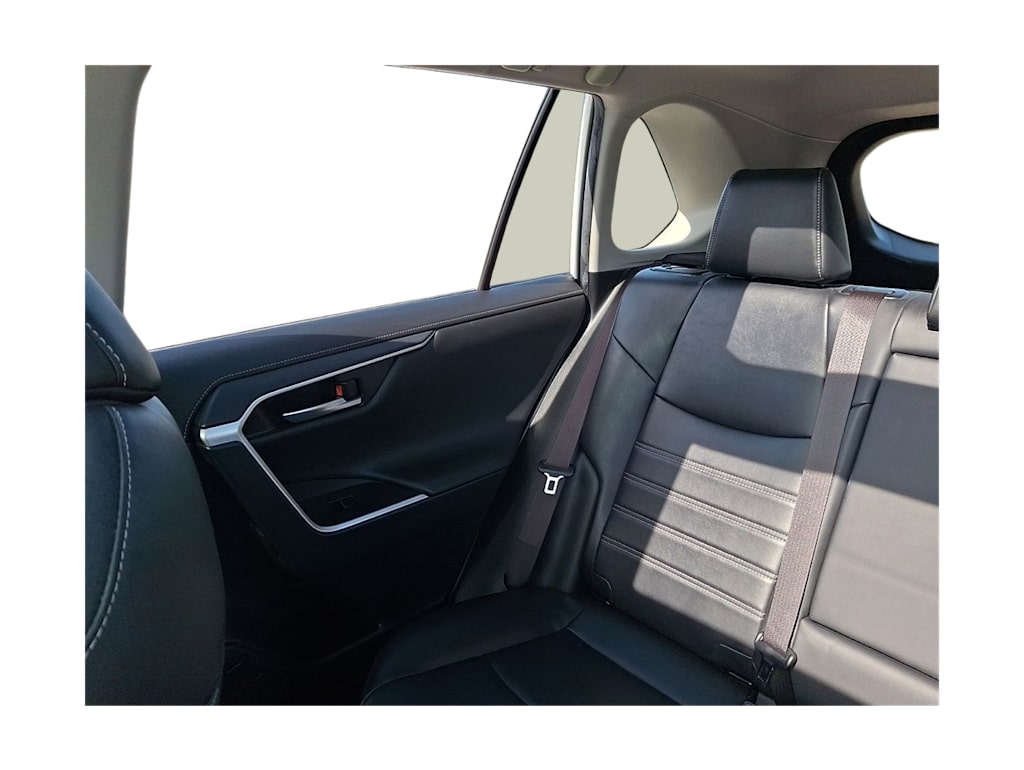 Thumbnail: 2019 Toyota RAV4 - 22