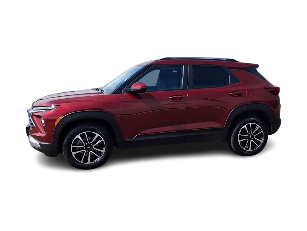 Thumbnail: 2024 Chevrolet TrailBlazer - 3