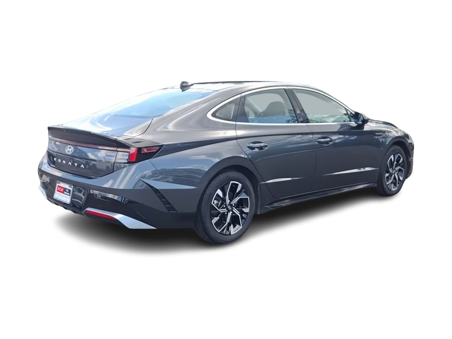Thumbnail: 2024 Hyundai Sonata - 18