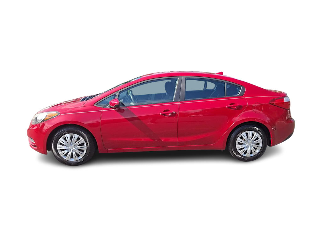 Thumbnail: 2016 Kia Forte - 17