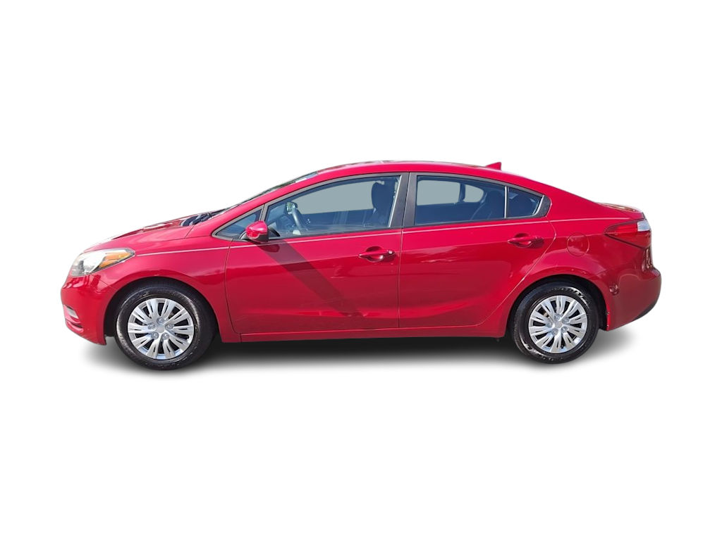 Thumbnail: 2016 Kia Forte - 16