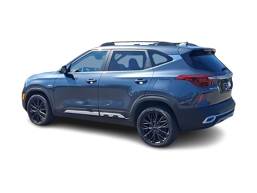 Thumbnail: 2022 Kia Seltos - 4