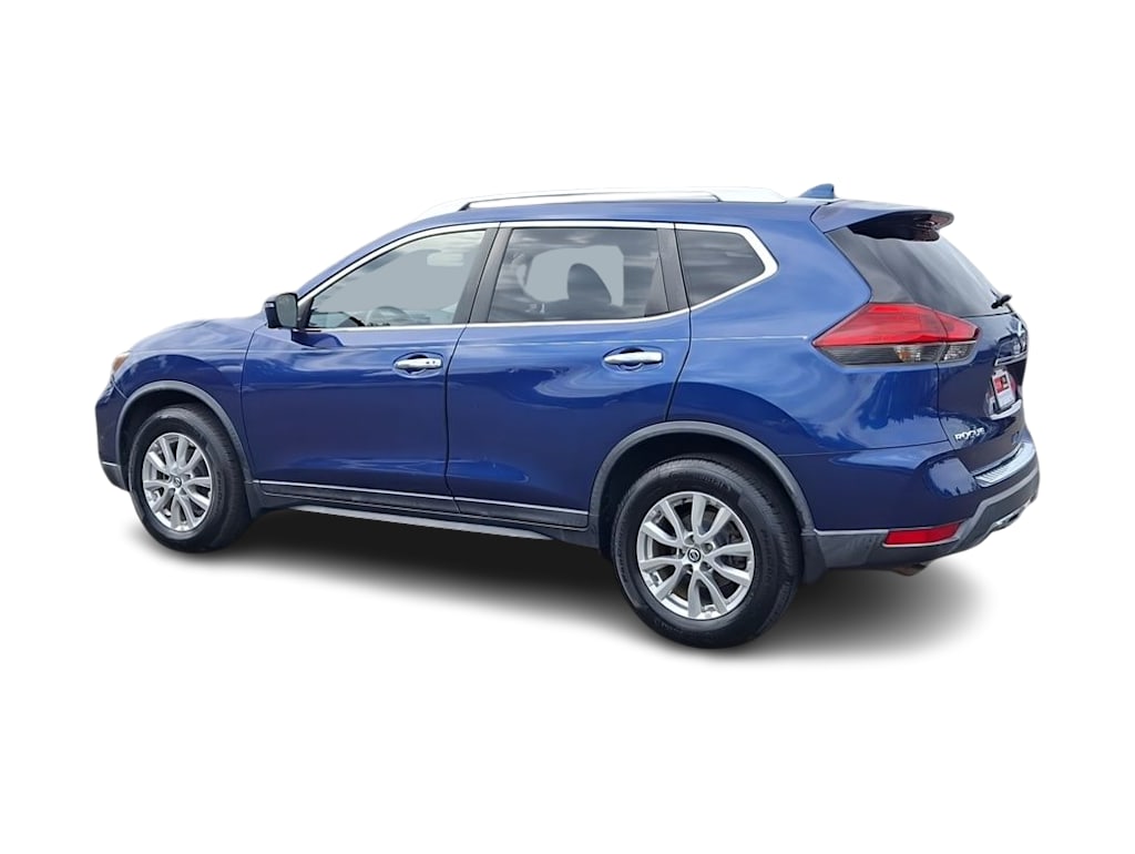 Thumbnail: 2017 Nissan Rogue - 18