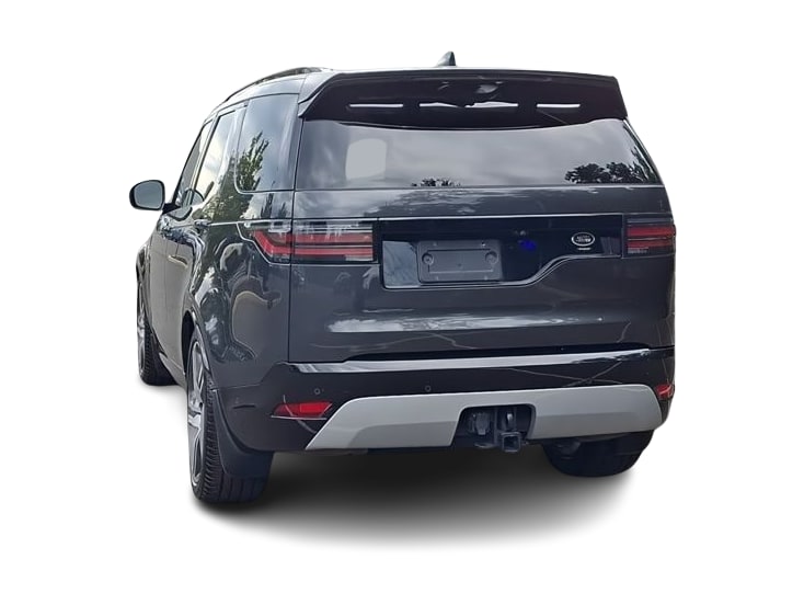 Thumbnail: 2023 Land Rover Discovery - 18