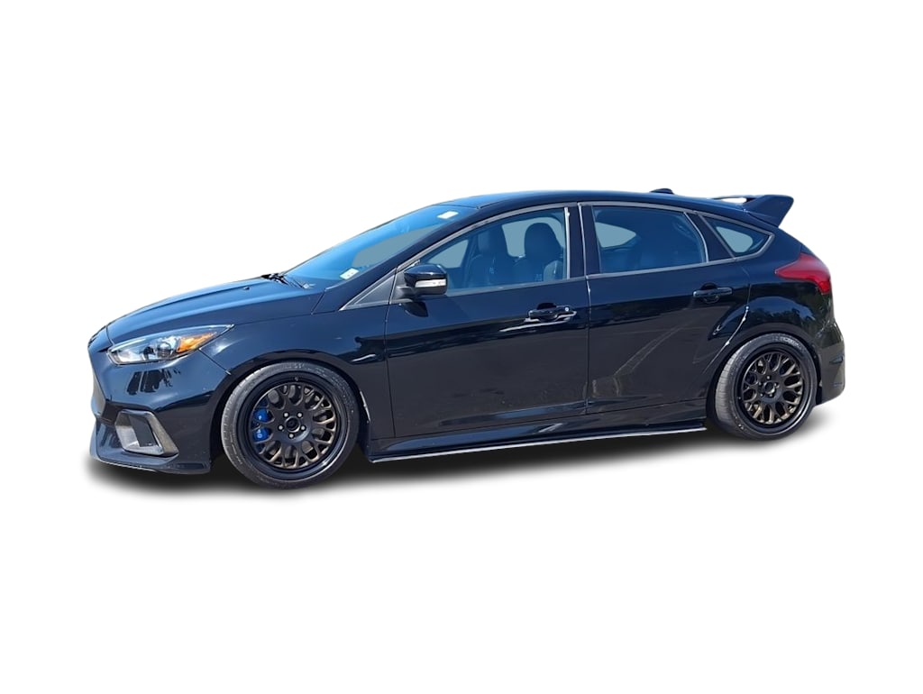 Thumbnail: 2017 Ford Focus - 3