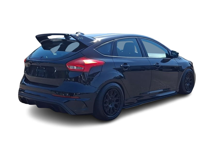Thumbnail: 2017 Ford Focus - 19