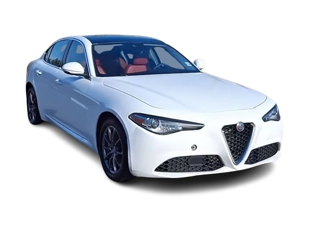 2020 Alfa Romeo Giulia Base 11